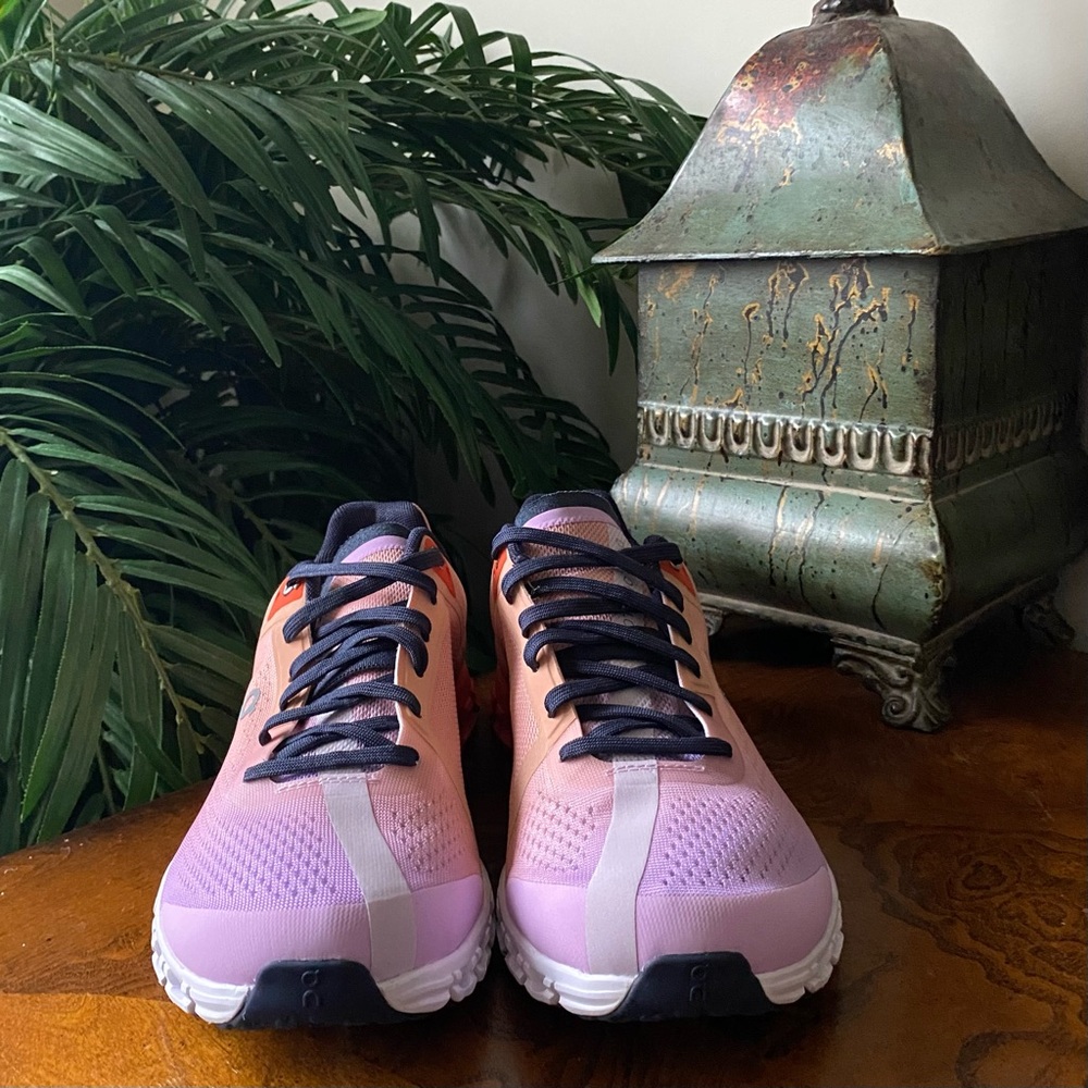 ON Running Cloudflow 3.0 - Rose/Fiji, Size 8 - Picture 2 of 10